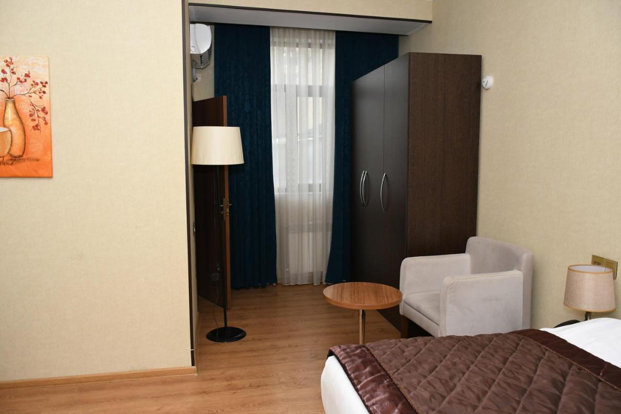 Square Baku Hotel Exteriör bild