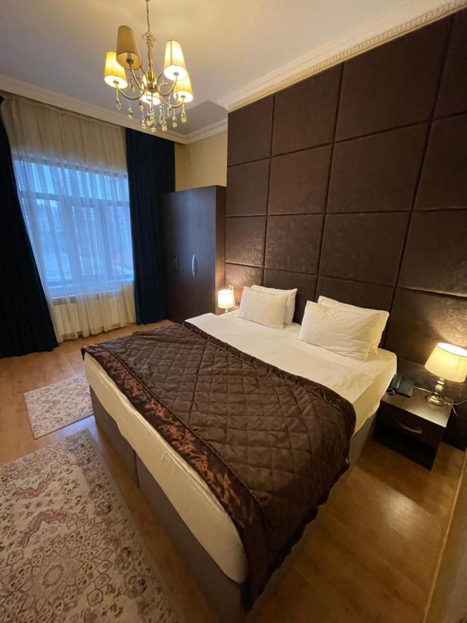 Square Baku Hotel Exteriör bild
