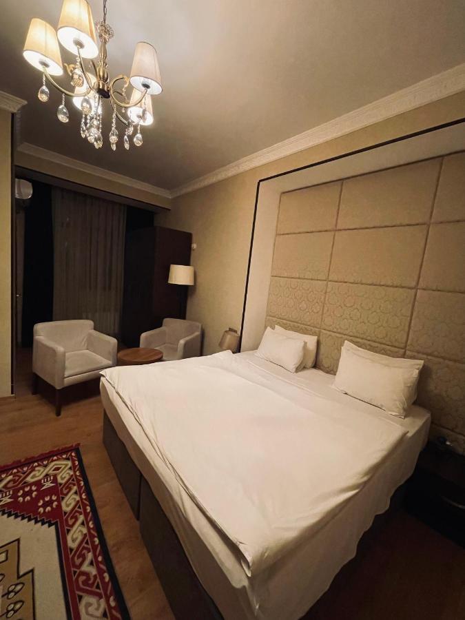 Square Baku Hotel Exteriör bild